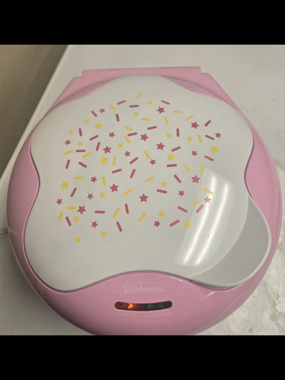 Sunbeam Pink & White Treat Maker with Sprinkles Design